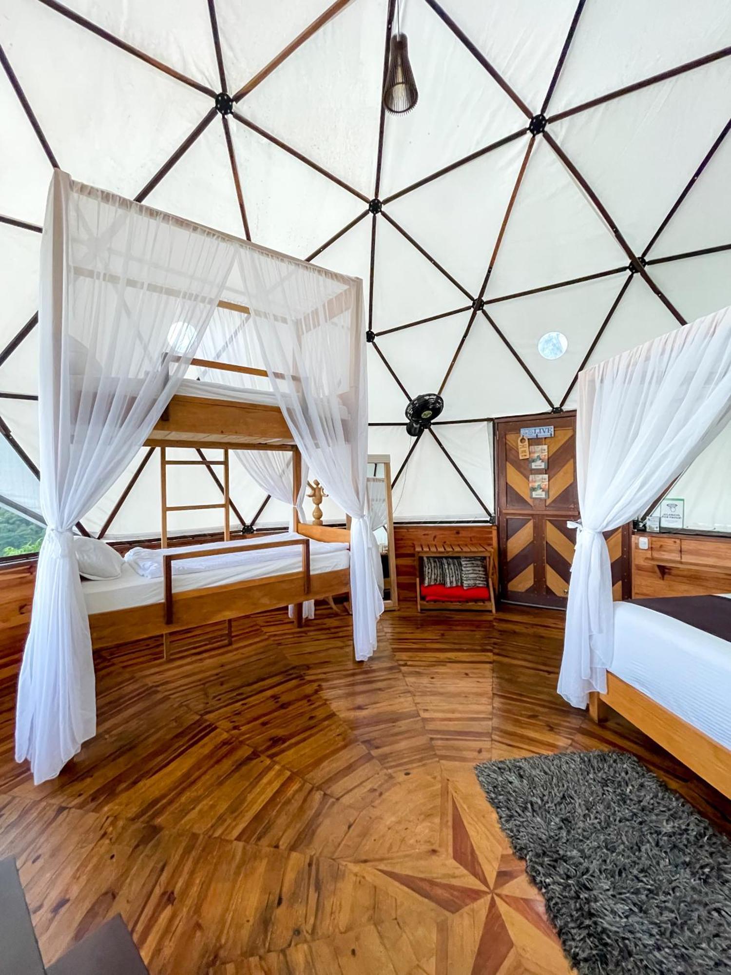 Trekker Glamping Hotel Minca Exterior photo